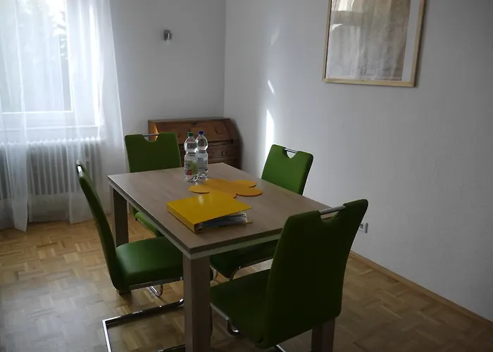 Schoene Ferien Und Messewohnung Naehe Duesseldorf Und Koeln