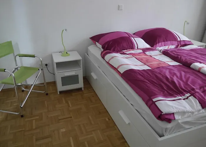 Lejlighed Schoene Ferien Und Messewohnung Naehe Duesseldorf Und Koeln Haan